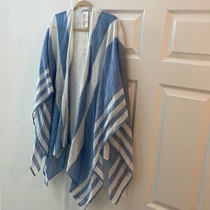 Tommy Bahama coverup/wrap, perfect for beach days or a summer evening wrap.